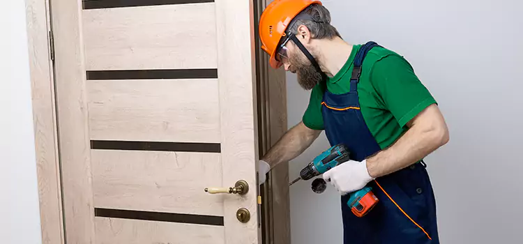 Replace Internal Door Handle with Lock Carney